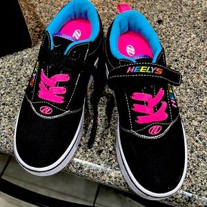 Youth heelys!